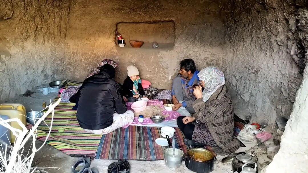 世界杯直播入口-美国打伊朗到底图什么？八成中国人以为是抢石油……